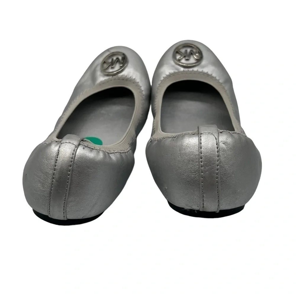 MICHAEL Michael Kors Silver Francesca Signature Ballet Flats Size 4 Girl's